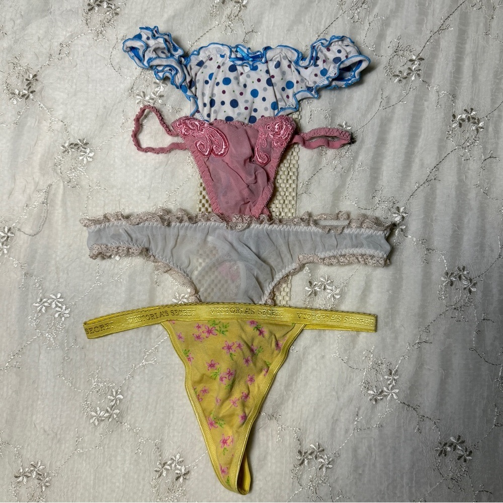 vintage victoria’s secret thong panty bundle y2k pastel lace – size s/m